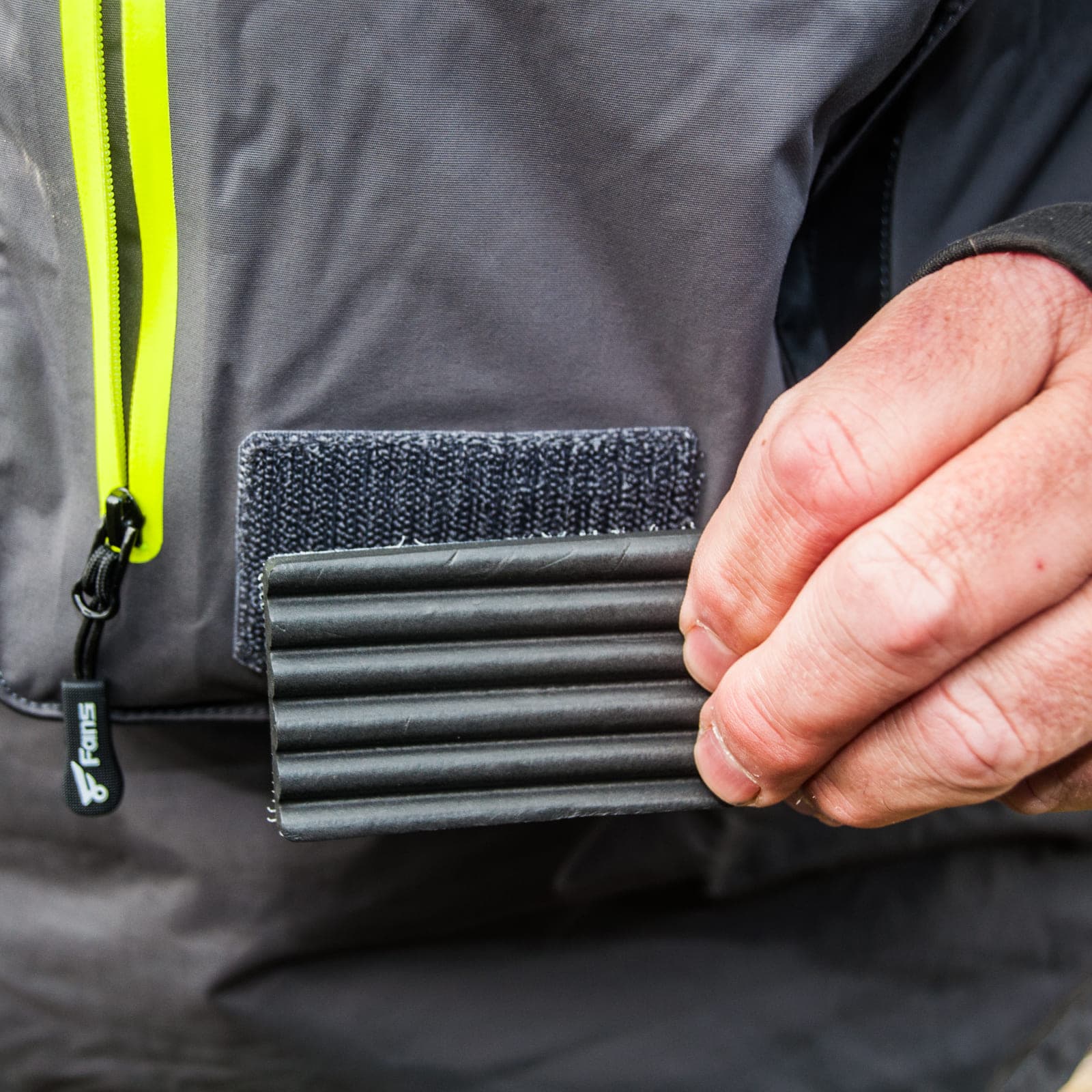 8Fans: дышащая 2-слойная забродная куртка 6