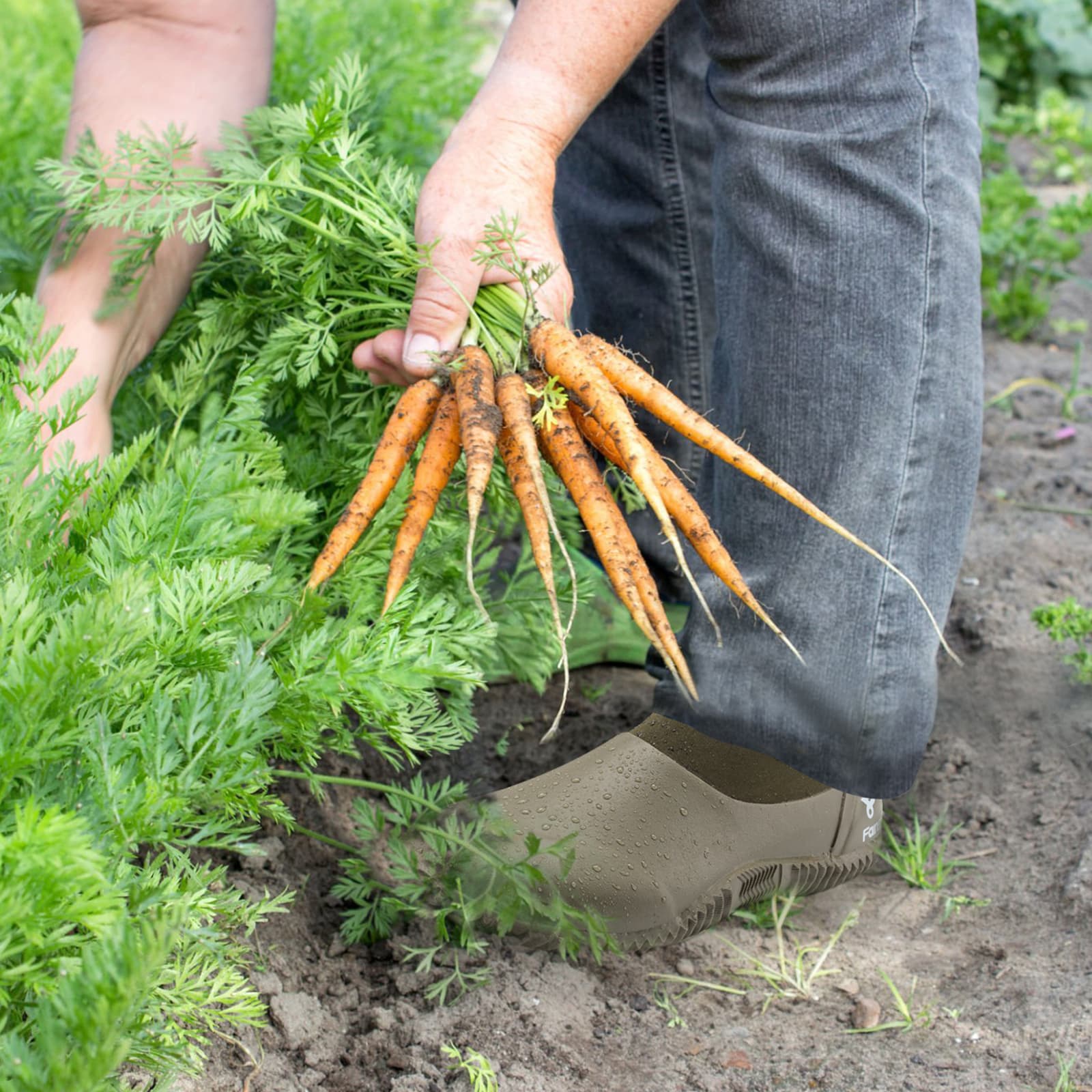 8Fans Роскошная удобная универсальная водонепроницаемая мужская садовая обувь зеленого цвета 2
