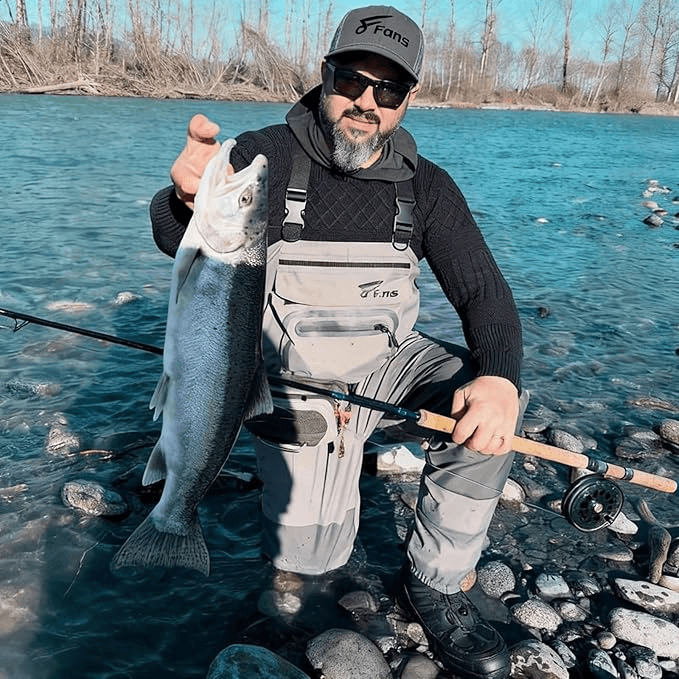 Комплект со скидкой: Забродные штаны 8Fans X-Back с системой шнуровки с вращающейся пряжкой и рыболовные забродные ботинки на резиновой подошве. 2